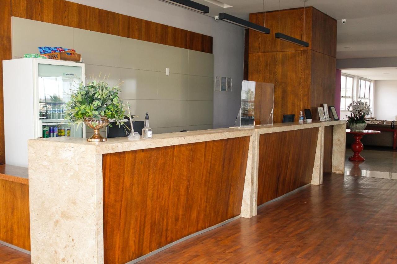 Hotel Abba Uno Betim Buitenkant foto